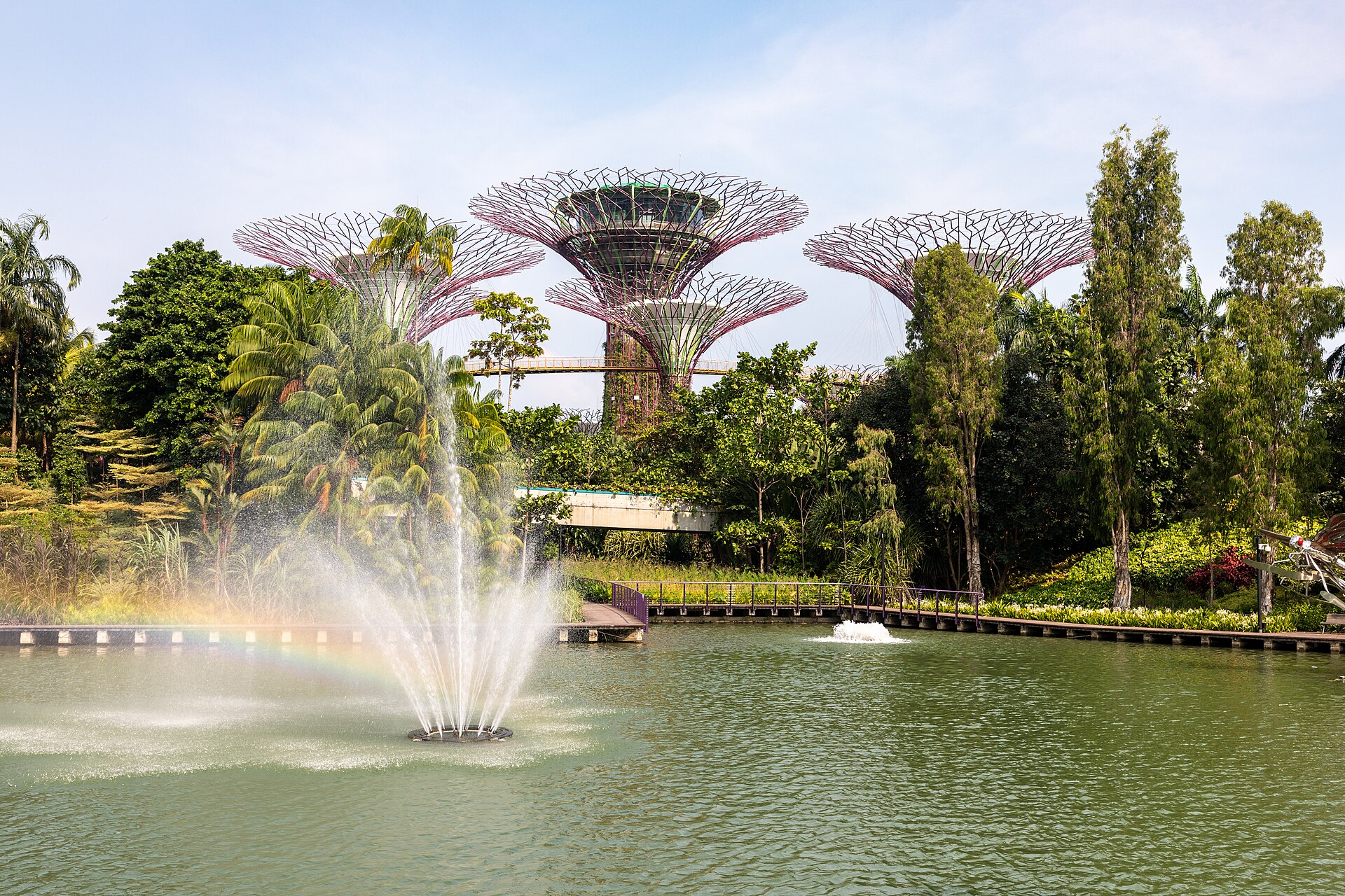 Singapore Family Fun — Sentosa & Universal Studios — photograph 3
